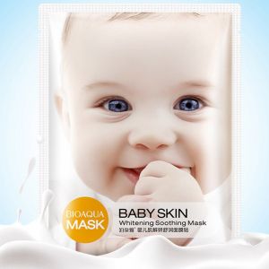 BioAqua Baby Skin Осветляющая маска с блюр-эффектом.