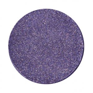 Фиолетовые блестящие тени для век с серебристыми блестками.